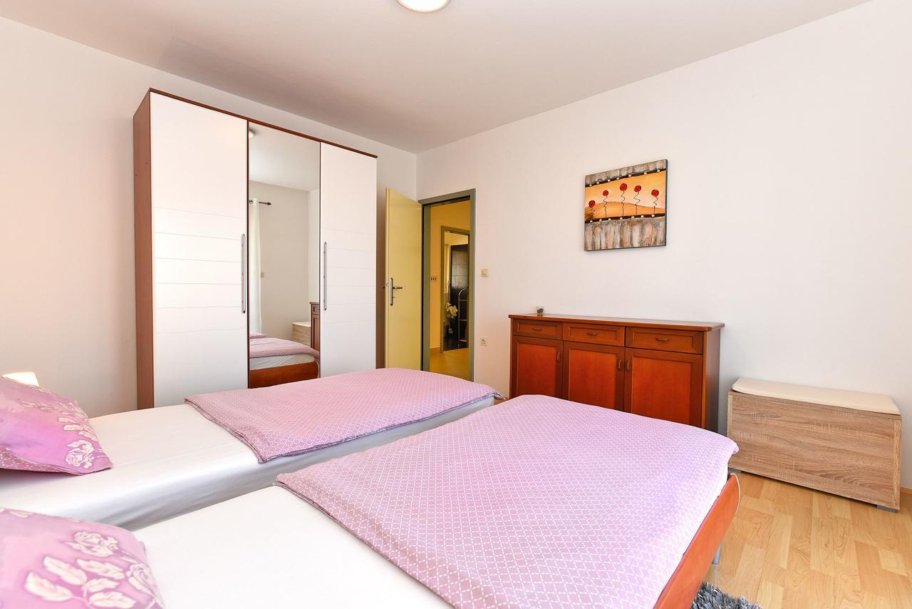 Apartment Monfiorenzo 1551 Rovinj Bagian luar foto