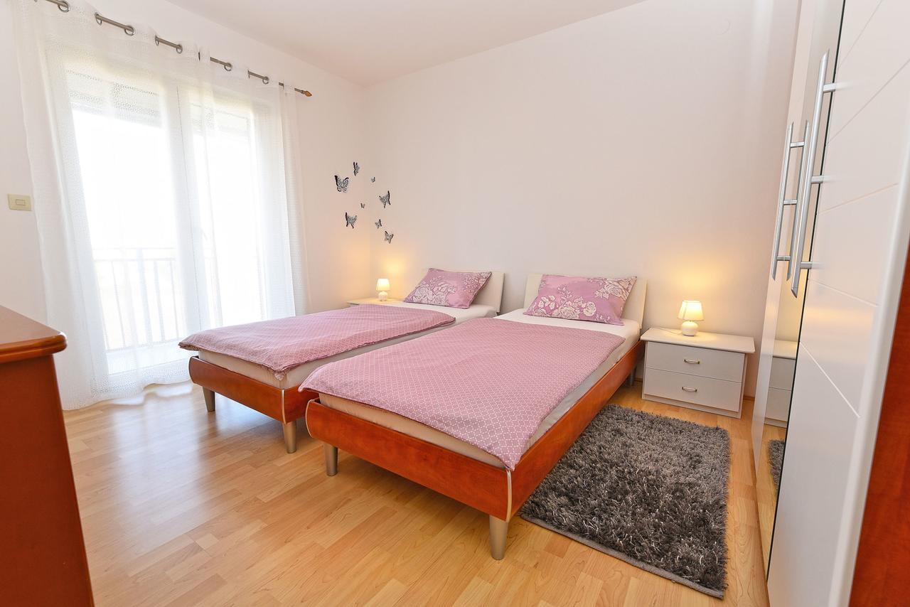 Apartment Monfiorenzo 1551 Rovinj Bagian luar foto