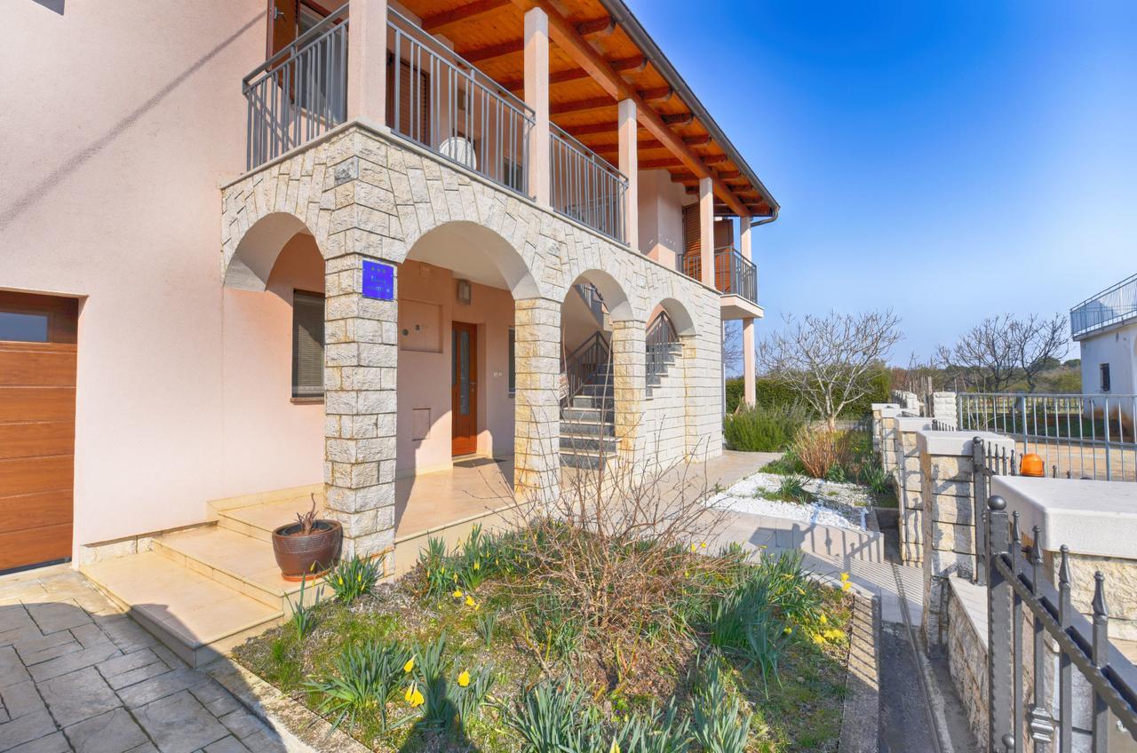 Apartment Monfiorenzo 1551 Rovinj Bagian luar foto